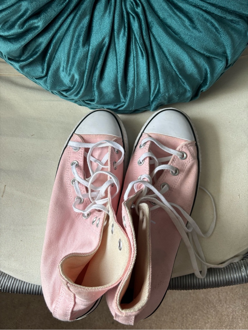 Converse High Top Sneakers in Light Pink Canvas - Picture 4 of 6